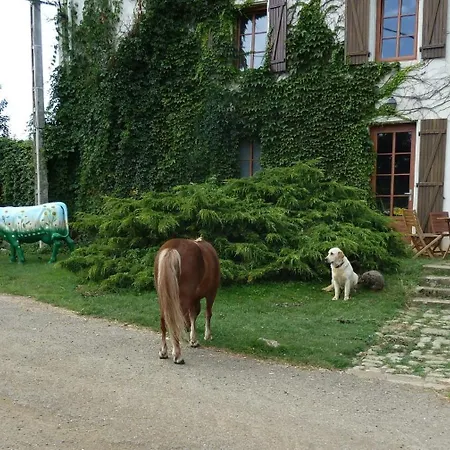Couette-café Ferme Du Montheu