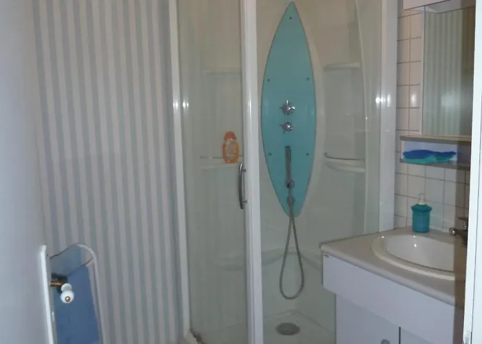 Couette-café Ferme Du Montheu