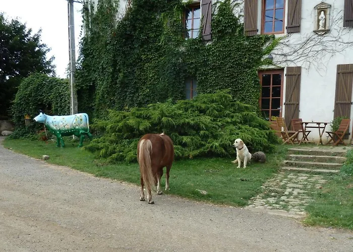Couette-café Ferme Du Montheu